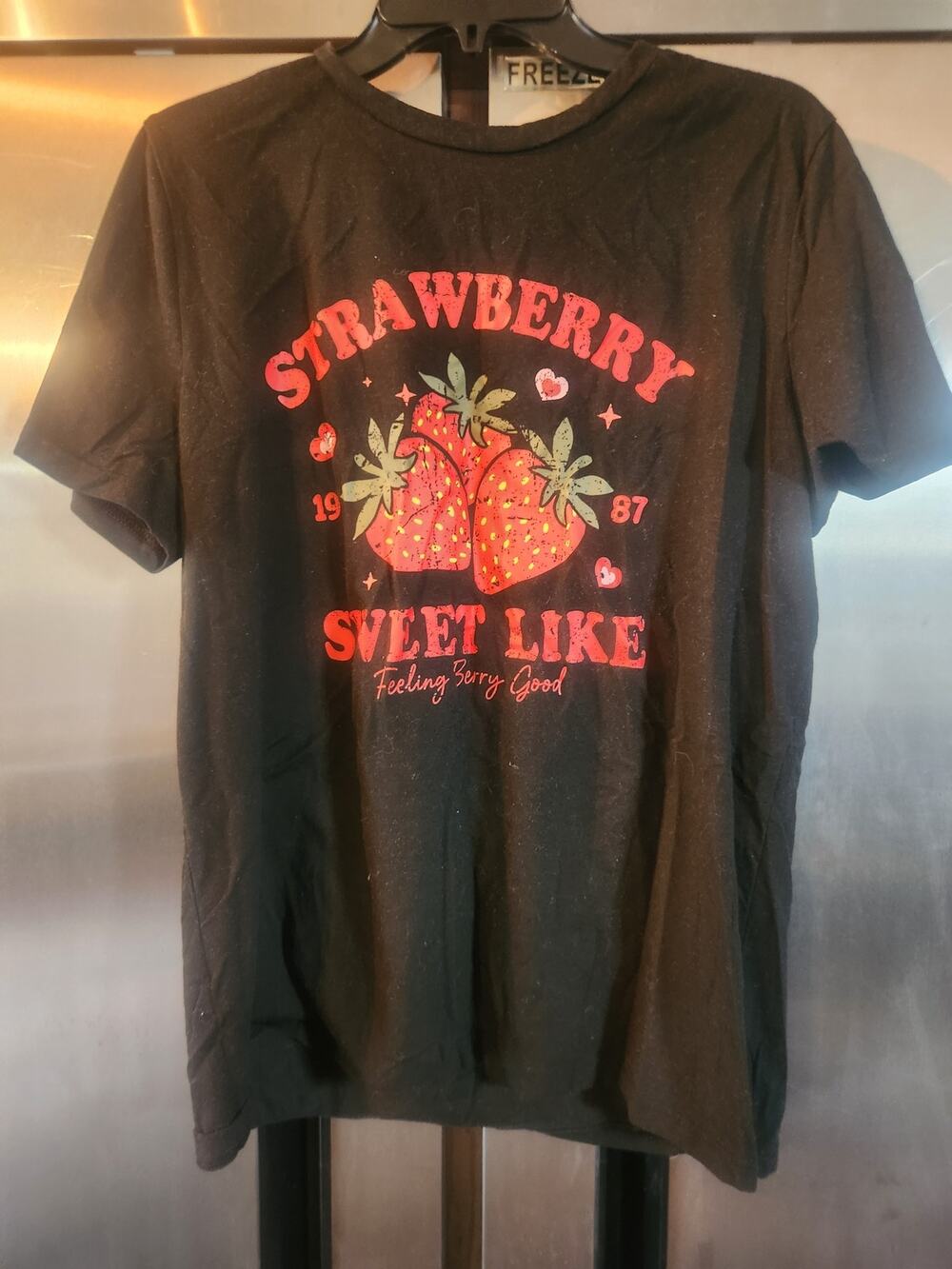 SHEIN Black Strawberry Graphic Tee Women's Size XL Short Sleeve Crew Neck